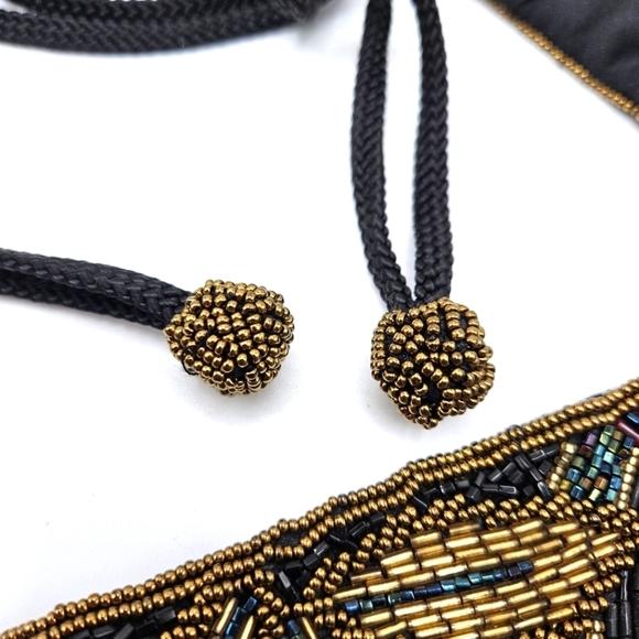 VINTAGE Stunning Hand Made Fully Beaded Adjustable Tie Close Statement Belt - Picture 4 of 7